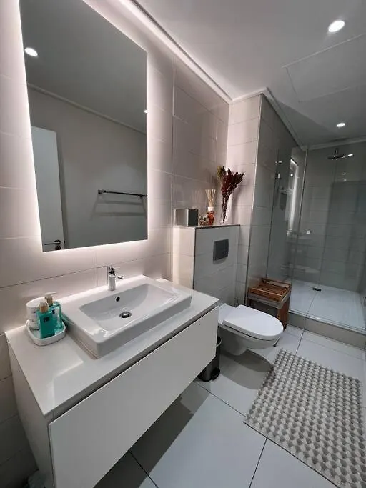 Luxury Cape Town City Centre Apartment 0*,